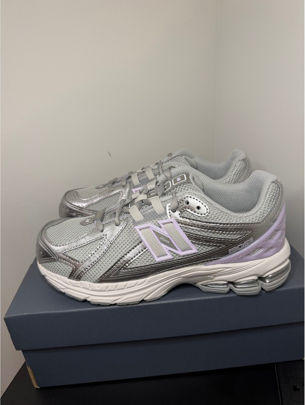 New Balance 1906R Gray Purple